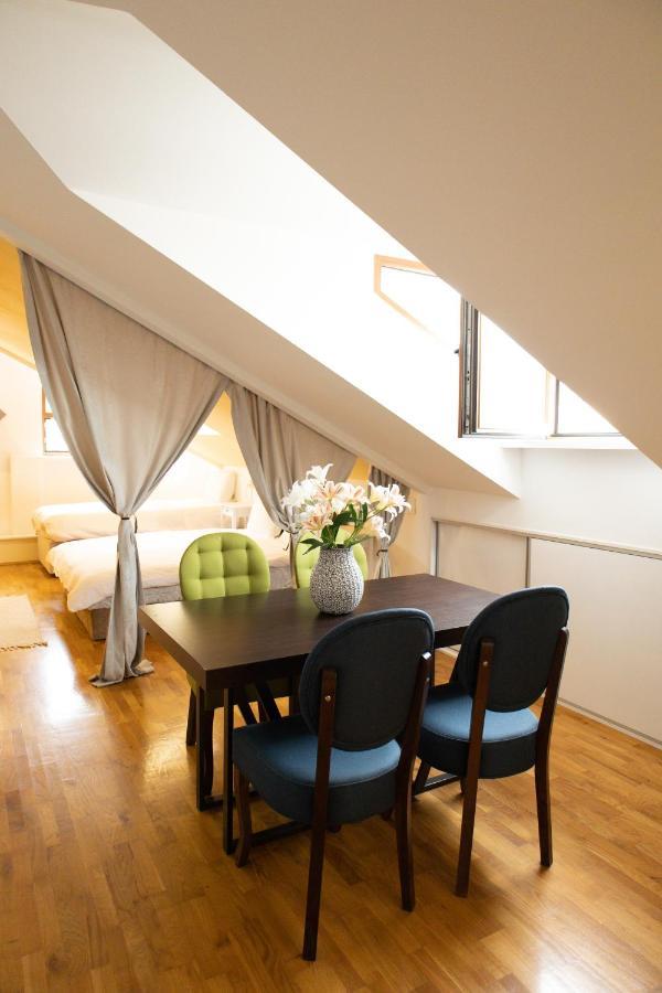All Elevens 11 Apartments 비톨라 외부 사진